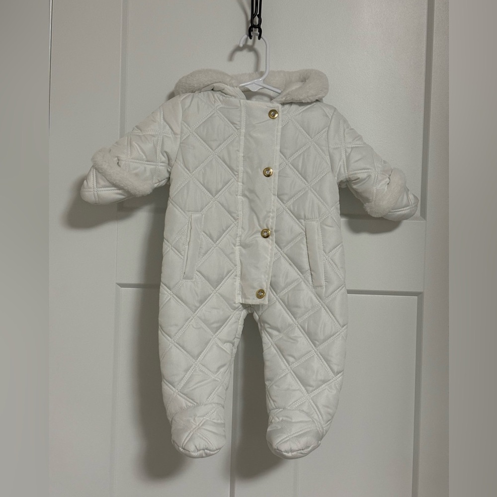NEW! Baby Padded snowsuit. Rothschild. 3-6 Month White.
